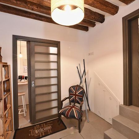 Lively Castello Comfort Room Private Bath & Privacy Venedig Exteriör bild