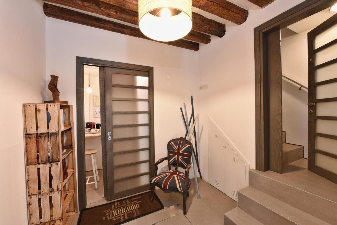 Lively Castello Comfort Room Private Bath & Privacy Venedig Exteriör bild