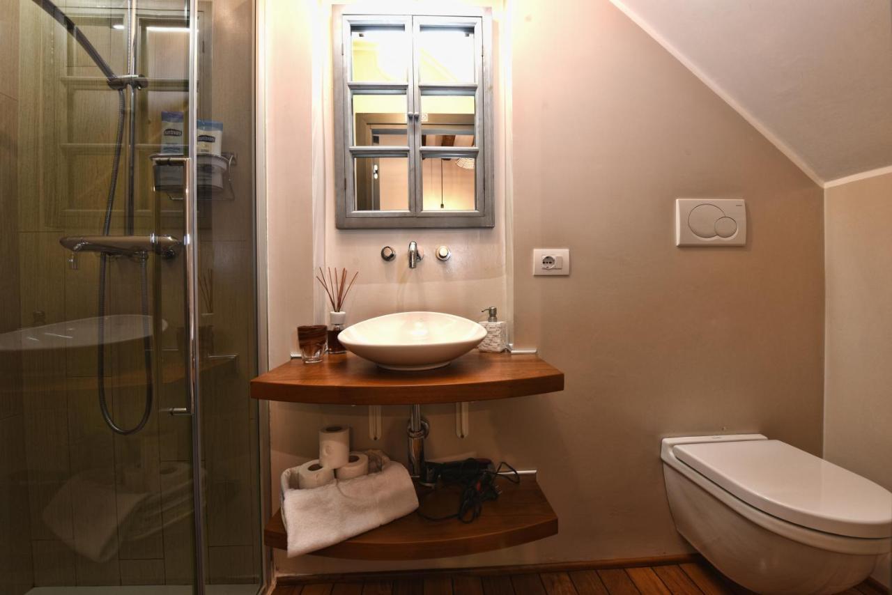 Lively Castello Comfort Room Private Bath & Privacy Venedig Exteriör bild