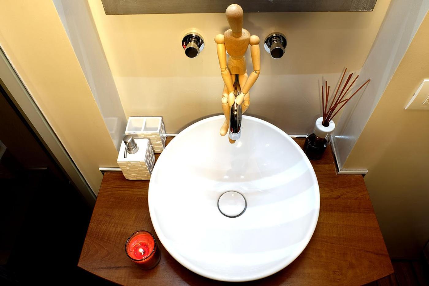 Lively Castello Comfort Room Private Bath & Privacy Venedig Exteriör bild